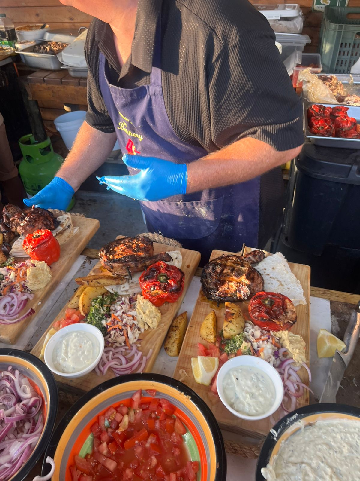Hummus & mezze at the Hestia stall